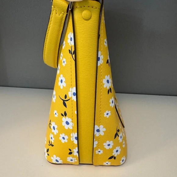 Kate Spade Darcy Bucket Bag - Picture 4 of 8